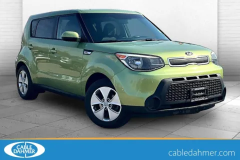 Green 2016 Kia Soul for sale in Kansas City, MO