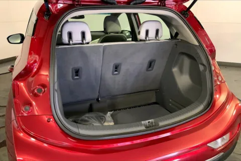 More photos of 2021 Chevrolet Bolt EV LT at Cable Dahmer Chevrolet of Kansas City, MO