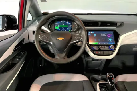 More photos of 2021 Chevrolet Bolt EV LT at Cable Dahmer Chevrolet of Kansas City, MO