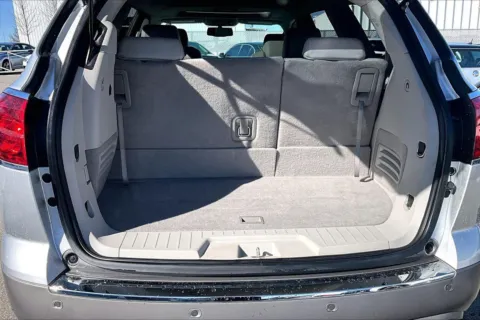 More photos of 2012 Buick Enclave Leather at Cable Dahmer Chevrolet of Kansas City, MO