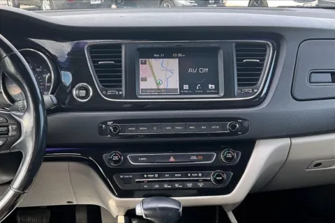 More photos of 2020 Kia Sedona SX at Cable Dahmer Chevrolet of Kansas City, MO