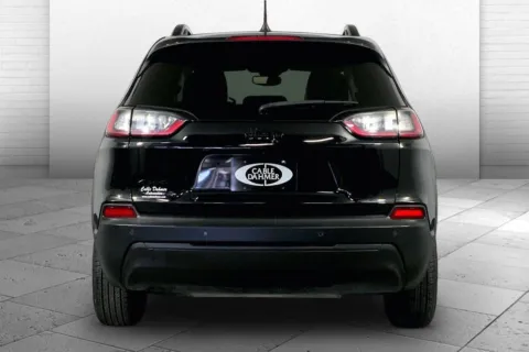 Another view of 2023 Jeep Cherokee Altitude Lux for sale in Kansas City, MO at Cable Dahmer Chevrolet of Kansas City