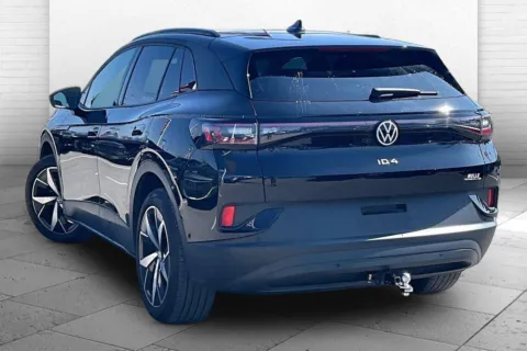 More photos of 2023 Volkswagen ID.4 Pro S at Cable Dahmer Chevrolet of Kansas City, MO