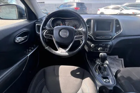 More photos of 2020 Jeep Cherokee Latitude at Cable Dahmer Chevrolet of Kansas City, MO