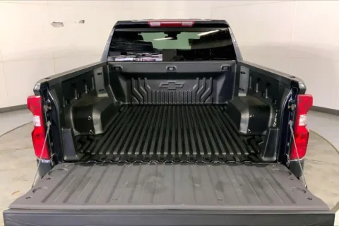 More photos of 2023 Chevrolet Silverado 1500 LT (2FL) at Cable Dahmer Chevrolet of Kansas City, MO