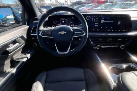 More photos of 2025 Chevrolet Suburban LT at Cable Dahmer Chevrolet of Kansas City, MO