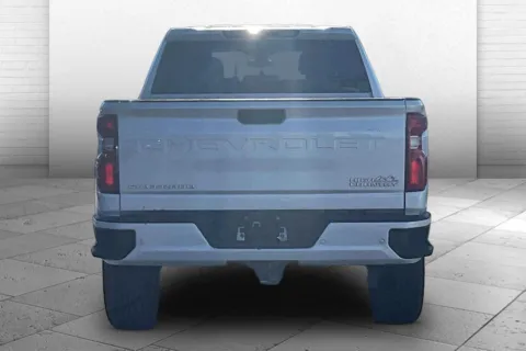Another view of 2020 Chevrolet Silverado 2500 HD High Country for sale in Kansas City, MO at Cable Dahmer Chevrolet of Kansas City