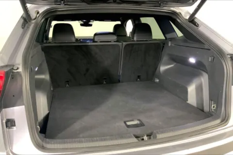 More photos of 2025 Volkswagen Atlas Cross Sport 2.0T SE w/Technology at Cable Dahmer Chevrolet of Kansas City, MO