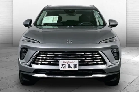 Photos of 2025 Buick Envision Preferred for sale in Kansas City, MO at Cable Dahmer Chevrolet of Kansas City