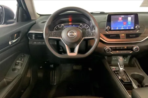More photos of 2025 Nissan Altima SV at Cable Dahmer Chevrolet of Kansas City, MO