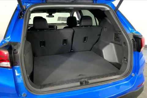 More photos of 2024 Chevrolet Equinox LT at Cable Dahmer Chevrolet of Kansas City, MO