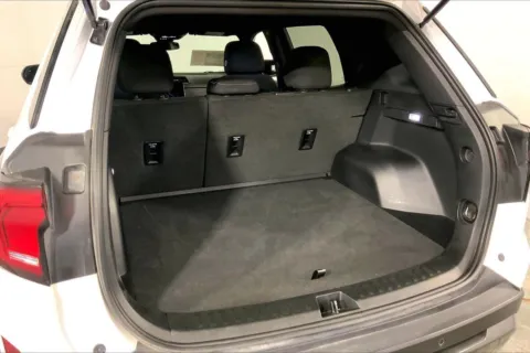 More photos of 2025 GMC Terrain Elevation at Cable Dahmer Chevrolet of Kansas City, MO