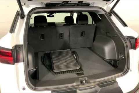 More photos of 2025 Chevrolet Blazer 2LT at Cable Dahmer Chevrolet of Kansas City, MO