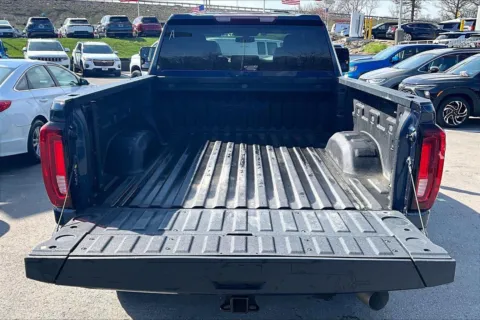 More photos of 2023 GMC Sierra 2500 HD AT4 at Cable Dahmer Chevrolet of Kansas City, MO