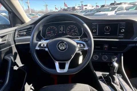 More photos of 2021 Volkswagen Jetta S at Cable Dahmer Chevrolet of Kansas City, MO