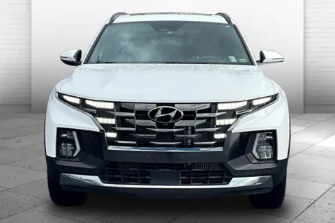 Photos of 2024 Hyundai Santa Cruz Limited for sale in Kansas City, MO at Cable Dahmer Chevrolet of Kansas City