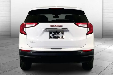 Another view of 2024 GMC Terrain SLE for sale in Kansas City, MO at Cable Dahmer Chevrolet of Kansas City
