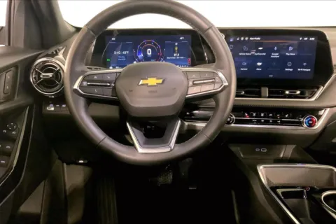 More photos of 2025 Chevrolet Equinox LT at Cable Dahmer Chevrolet of Kansas City, MO