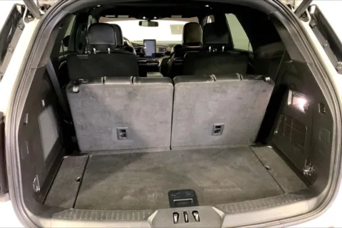 More photos of 2020 Ford Explorer ST at Cable Dahmer Chevrolet of Kansas City, MO