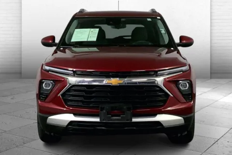 Photos of 2025 Chevrolet Trailblazer LT for sale in Kansas City, MO at Cable Dahmer Chevrolet of Kansas City