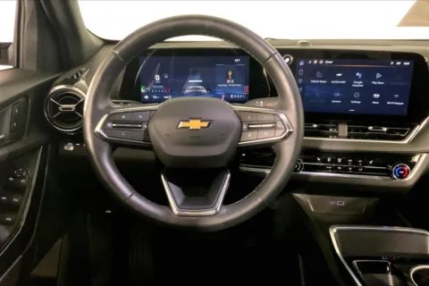 More photos of 2025 Chevrolet Equinox LT at Cable Dahmer Chevrolet of Kansas City, MO