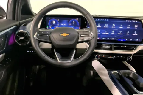 More photos of 2025 Chevrolet Equinox EV LT at Cable Dahmer Chevrolet of Kansas City, MO