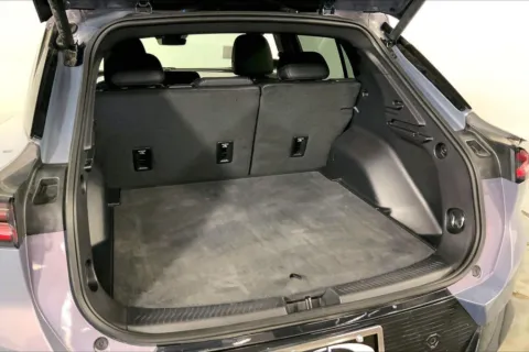 More photos of 2025 Chevrolet Equinox EV LT at Cable Dahmer Chevrolet of Kansas City, MO