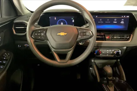 More photos of 2025 Chevrolet Trailblazer LT at Cable Dahmer Chevrolet of Kansas City, MO