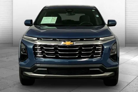 Photos of 2025 Chevrolet Equinox LT for sale in Kansas City, MO at Cable Dahmer Chevrolet of Kansas City