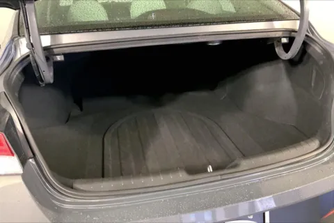 More photos of 2025 Hyundai Elantra Hybrid Limited at Cable Dahmer Chevrolet of Kansas City, MO