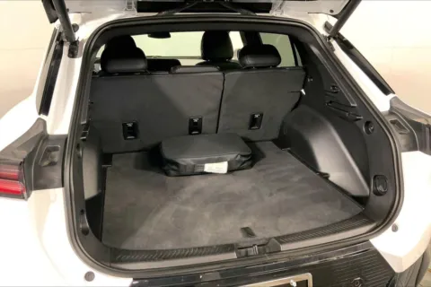 More photos of 2025 Chevrolet Equinox EV LT at Cable Dahmer Chevrolet of Kansas City, MO