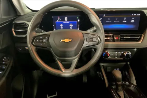 More photos of 2025 Chevrolet Trailblazer LT at Cable Dahmer Chevrolet of Kansas City, MO