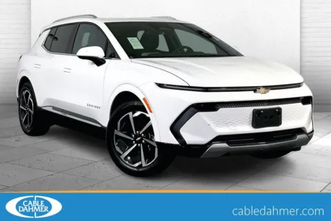 White 2025 Chevrolet Equinox EV LT for sale in Kansas City, MO