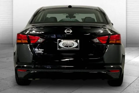 Another view of 2025 Nissan Altima SV for sale in Kansas City, MO at Cable Dahmer Chevrolet of Kansas City