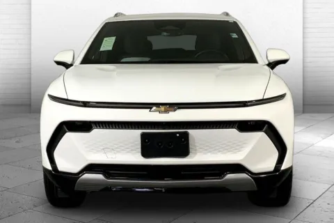 Photos of 2025 Chevrolet Equinox EV LT for sale in Kansas City, MO at Cable Dahmer Chevrolet of Kansas City