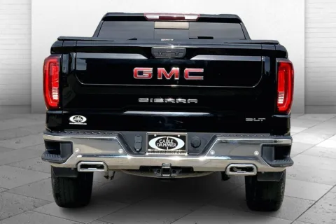 Another view of 2020 GMC Sierra 1500 SLT for sale in Kansas City, MO at Cable Dahmer Chevrolet of Kansas City