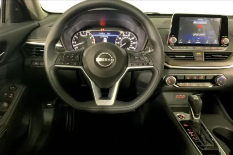 More photos of 2025 Nissan Altima SV at Cable Dahmer Chevrolet of Kansas City, MO
