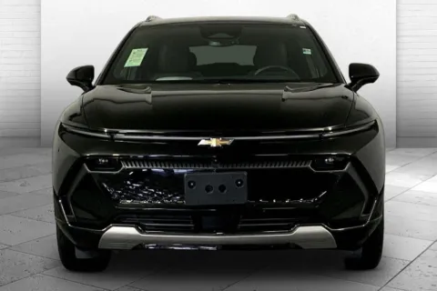 Photos of 2025 Chevrolet Equinox EV LT for sale in Kansas City, MO at Cable Dahmer Chevrolet of Kansas City