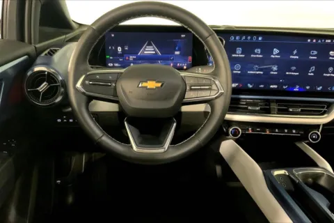 More photos of 2025 Chevrolet Equinox EV LT at Cable Dahmer Chevrolet of Kansas City, MO