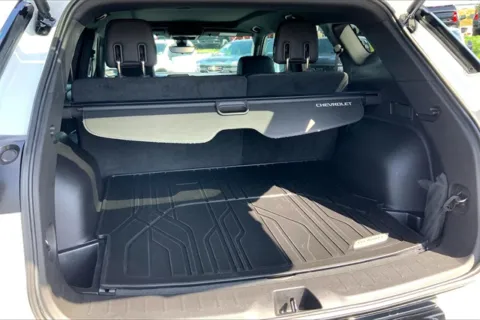 More photos of 2019 Chevrolet Blazer RS at Cable Dahmer Chevrolet of Kansas City, MO
