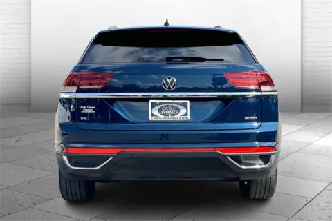 Another view of 2022 Volkswagen Atlas Cross Sport 2.0T SE w/Technology for sale in Kansas City, MO at Cable Dahmer Chevrolet of Kansas City
