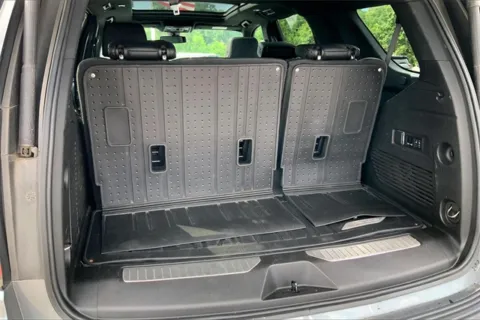 More photos of 2022 Chevrolet Tahoe Z71 at Cable Dahmer Chevrolet of Kansas City, MO
