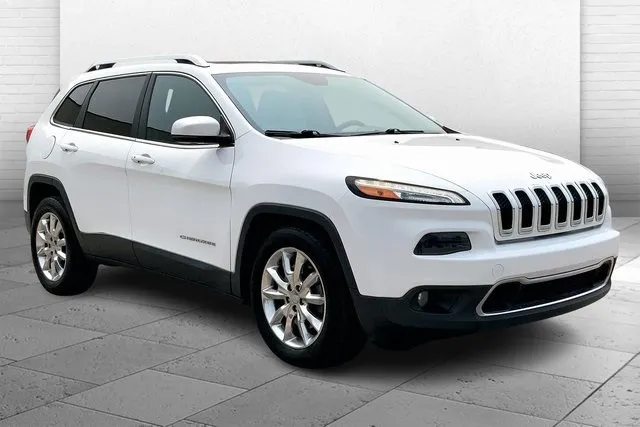 White 2015 Jeep Cherokee Limited for sale in Kansas City, MO