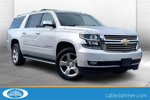 Silver 2018 Chevrolet Suburban Premier for sale in Kansas City, MO