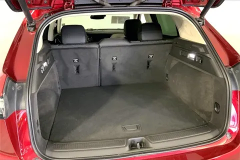 More photos of 2022 Buick Envision Avenir at Cable Dahmer Chevrolet of Kansas City, MO