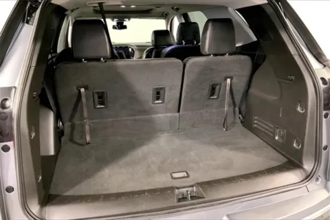 More photos of 2018 Chevrolet Traverse Premier at Cable Dahmer Chevrolet of Kansas City, MO
