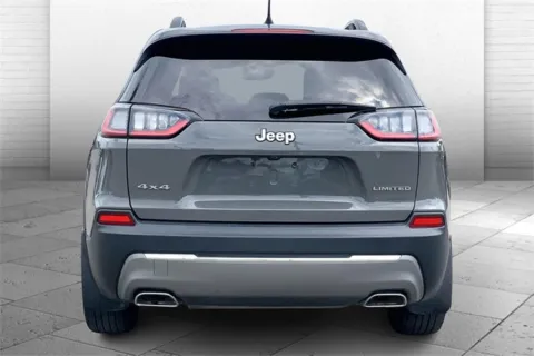 Photos of 2022 Jeep Cherokee Limited for sale in Kansas City, MO at Cable Dahmer Chevrolet of Kansas City