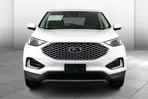 Photos of 2024 Ford Edge SEL for sale in Kansas City, MO at Cable Dahmer Chevrolet of Kansas City