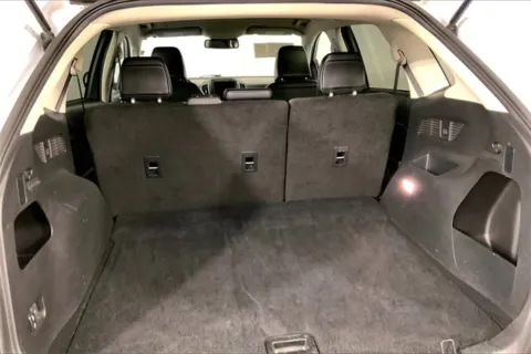 More photos of 2024 Ford Edge SEL at Cable Dahmer Chevrolet of Kansas City, MO