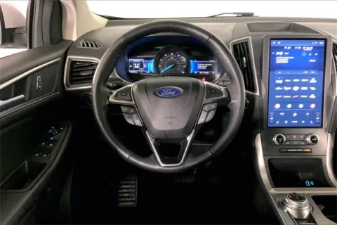 More photos of 2024 Ford Edge SEL at Cable Dahmer Chevrolet of Kansas City, MO